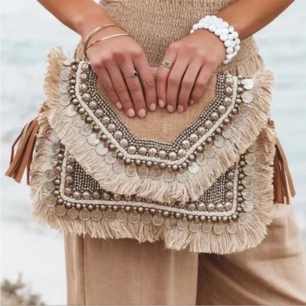 Shashi Leela Clutch, excellent condition